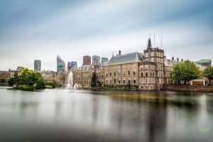 جولة سياحية في بيننهوف لاهاي Binnenhof