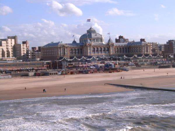 جولة سياحية في شاطئ سخييفينينغن Scheveningen