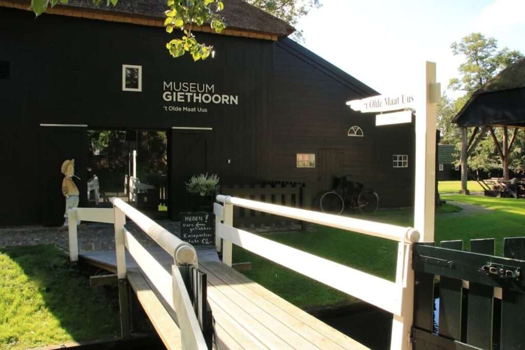 جولة سياحية في متحف جيثورن أولدي ماعت أوسي- Museum Giethoorn ‘t Olde Maat Uus
